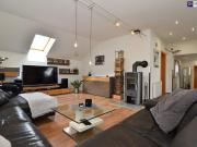 Einladendes Zweifamilienhaus in Kalsdorf bei Graz...