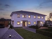 Einmalige Gelegenheit: DHH auf Baugrundstück mit Wald...