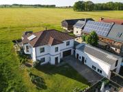 Einmalige Gelegenheit! Einfamilienhaus mit hellen...