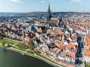 EINMALIGE GELEGENHEIT TRAUMHAFTE 5 ZIMMER WOHNUNG DIREKT... EINMALIGE GELEGENHEIT TRAUMHAFTE 5 ZIMMER WOHNUNG DIREKT...