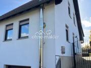 Einseitig angebautes Einfamilienhaus zu verkaufen