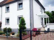 Einziehen und durchatmen Haus mit Gartenrefugium in...