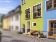 EINZIEHEN UND WOHLFÜHLEN Großzügiges Reihenmittelhaus...