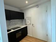 EINZIEHEN UND WOHLFÜHLEN IN LUXURIÖSER WOHNUNG