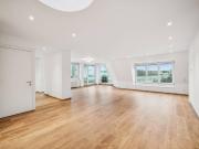 Einzigartige Dachgeschosswohnung mit Terrasse in...