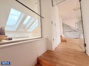 Einzigartige Gelegenheit: Traumhaftes Mehrfamilienhaus...