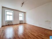 Einzigartige Renovierungschancen: bestandsfreie Wohnung...