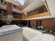 Einzigartige Wohnung + E Garage + Designermöbel im 16/17...