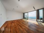 Einzigartiger Blick über Wien! Garconniere mit Terrasse...