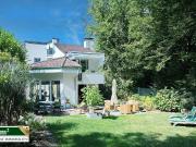 Einzigartiges Architektenhaus in neuwertigem Zustand...