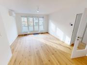 Einzigartiges Dachgeschoss City Apartment – Erstbezug...