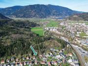 Einzigartiges Grundstück mit Felswand am Stadtrand