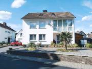 EinZwei Familienhaus, Haus