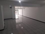 El Batán, Local en renta, 115 m2, 4 ambientes, 1 baño, 2...
