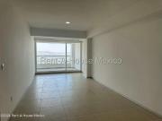 El Campanario departamento de 3 recamaras en RENTA RAH2720