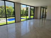 El Campanario: Residencia de Autor, Alberca Propia,...