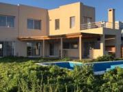 EL CANTON NORTE a Estrenar Sobre Agua