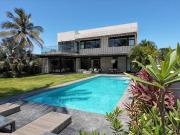 El Dorado Residencial y Marina, Residencia con canal de...