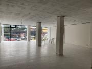 El Inca, Local Comercial en Renta, 247m2, 4 Ambientes 3...