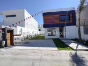 El Refugio casa de 3 recamaras en VENTA RAH1443