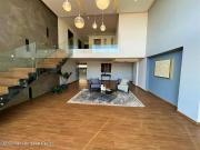 El Refugio departamento de 3 recamaras en VENTA RAH2131