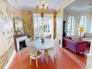 Élégance Bourgeoise & Lumière Dorée Bas de Cimiez...