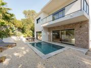 Élégance et confort dans un cadre verdoyant