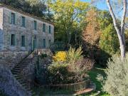Élégance et Patrimoine: Un Mas Authentique aux Portes...