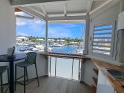 Élégance et Vue Marina au Cœur de Saint François