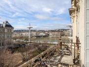 Élégance haussmannienne et volumes généreux au coeur de Lyon
