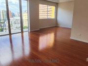 Elegância e espaço no Batel – um apartamento de alto...