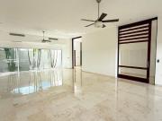 Elegancia y Privilegio en Cada Rincón: Residencia...