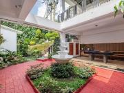 Elegang house for sale in Tagaytay with view of Taal...