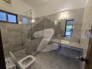 Elegant, 10 Bedrooms Triple Storey Brand New House For...