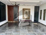 Elegant 10 Marla House For Sale Block H