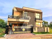 Elegant 10 Marla House At Height Location