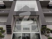 Elegant 2 Bed Apartment with Prime Location 11 Central,...