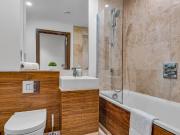 Elegant 2 bedroom flat in the trendy Shoreditch area Has... Elegant 2 bedroom flat in the trendy Shoreditch area Has...