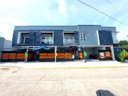 Elegant 2 Storey Townhouse for sale in Fairview near...