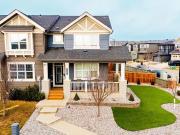 Elegant 3 bedroom executive home with fenced yard and...