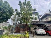 Elegant 3 Storey Single Detached Home for Sale in Tivoli...