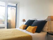 Elegant 48sqm apartment Eiffel view & large terrace,...