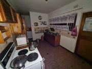 elegant 4 bedroom home with staff qu.