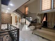 Elegant 500 Yards Luxury House DHA Phase 8 Zone A Corner...