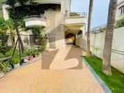 Elegant 533 Sq Yards Triple Storey, 6 Bedrooms House For... Elegant 533 Sq Yards Triple Storey, 6 Bedrooms House For...