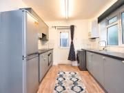 Elegant 5 Bed 2 Bath House in Southgate N14
