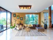 Elegant 5 Bedroom House and Lot with Swimming Pool in...