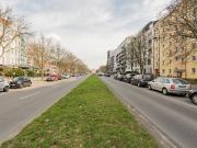 Elegant 5 Room Apartment with Balcony in Classic Altbau,...