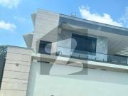 Elegant 666 sq yards double storey 6 bedrooms house for...