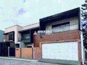 Elegant 6 Bedroom House with Enclosed Pool for Sale in...